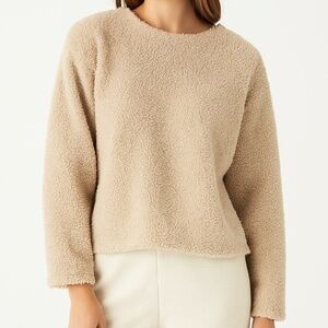 Uniqlo | Cream Sherpa Fleece Crew Neck Sweater (M)